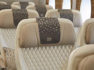 طيران الإمارات ترتقي بتجربة طائرة A380 إلى آفاق جديدة