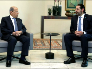 Lebanese President Michel Aoun (L) meeting with Prime Minister Saad Hariri at the presidential palace in Baabda, east of the capital Beirut, on October 21, 2019. Dalati and Nohra, AFP.