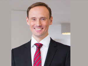 جاقار تسلط الضوء على أهمية دور الأفراد والعمليات والتكنولوجيا في بدء الشركات نحو التحول الرقمي للمشتريات