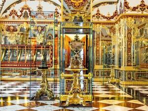 متحف القبو الأخضر (غرين فولت) بمدينة دِرسدن