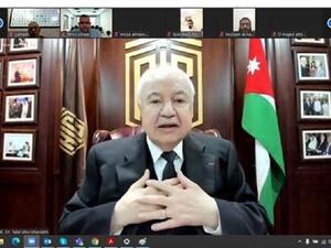 أبوغزاله واليونسكو يترأسان ورشة عمل حول "معايير الابتكار في التعليم في الدول العربية"