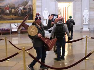 بيان عسكري نادر.. هيئة الأركان الأمريكية تندد باقتحام الكونغرس