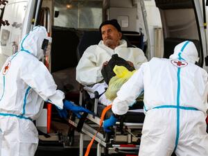 Health professionals have warned that the latest surge in cases risked causing catastrophe across Lebanon, which is already suffering from the aftermath of a devastating August explosion in Beirut and a dire economic crisis.  Mahmoud ZAYYAT / AFP