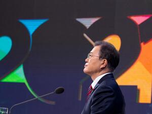 South Korean President Moon Jae-in speaks during an on line New Year press conference with local and foreign journalists at the Presidential Blue House in Seoul on January 18, 2021. JEON HEON-KYUN / POOL / AFP