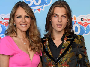 اليزابيث هيرلي