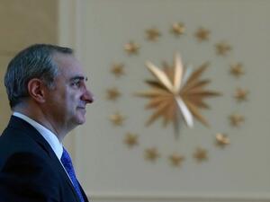Israeli ambassador to Turkey Eitan Naeh arrives to present his letter of credence to Turkish president at the presidential Complex in Ankara, on Dec. 5, 2016. (File/AFP)