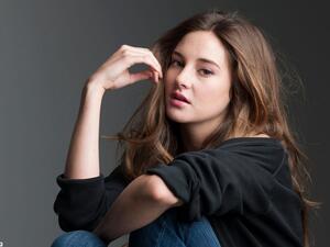 شايلين وودلي