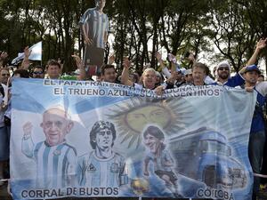  The Pope recalled his memories of hearing Argentina win the 1986 World Cup final against West Germany while he was studying in Frankfurt (Photo: AFP)