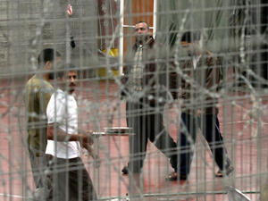 جميع السجون الإسرائيلية معرضة لتكون مراكز للوباء