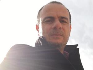 الصحفي الأردني تيسير النجار