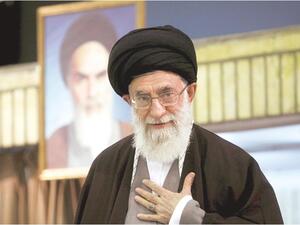 المرشد الاعلى للثورة الإيرانية علي خامنئي