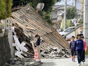 زلزال يهز فوكوشيما اليابانية 