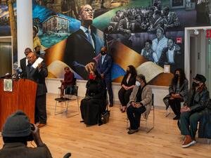 Reggie Wood and the Ilyasah Shabazz (L), Qubiliah Shabazz (C)and Gamilah Shabazz (R) daughters of Malcolm-X during a news conference to present new evidence in the assassination of the civil rights activists on February 20, 2021 in New York City. Ray Wood, an undercover NYPD police officer, confessed in a deathbed declaration letter that the NYPD and the FBI conspired to undermine the legitimacy of the civil rights movement and its leaders. Reggie Wood (relative of Ray Wood) revealed evidence of a conspirac