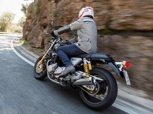 المشروعات التجارية هوندا التابعة لمجموعة الفطيم تطلق مهرجان دبي السينمائي للدراجات النارية الأوّل في الإمارات