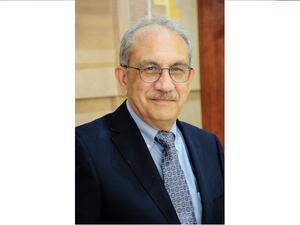 جامعة أبوظبي توقع مذكرة تفاهم مع مركز أدفانس كيور التشخيصي