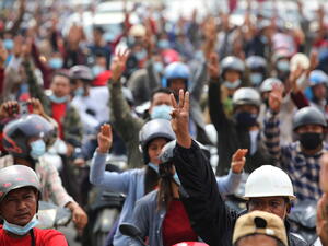 عدد المحتجزين منذ الانقلاب تجاوز 384 شخصا