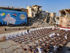 البابا يلتقي مسيحيي شمال العراق الذين عانوا من انتهاكات داعش