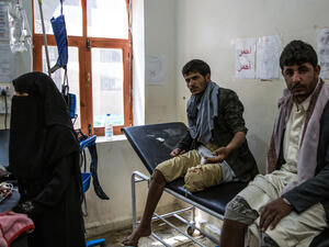 الجيش اليمني يحرر مواقع استراتيجية