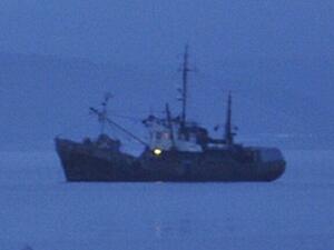 نشوب حريق داخل سفينة روسية على متنها 30 صيادا في بحر اليابان