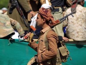 Houthi militias launch missile attacks on Saudi Arabia