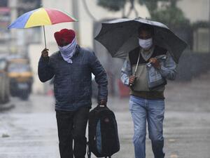 Indian states impose lockdowns amid COVID-19 spikes, lag vaccinations