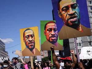 حتجاجات عنيفة بعد قتل الشرطة رجلا أسود في مينيابوليس