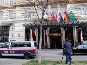 ايران: رفع العقوبات الاميركية اولا