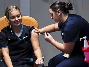 ادراج تجلطات الدم ضمن اعراض أسترازينيكا