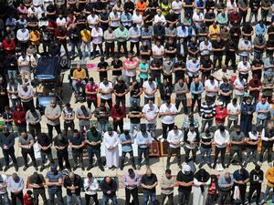 خطيب الاقصى: نستنكر ما قامت به سلطات الاحتلال من قطع سماعات المسجد لمنع الأذان وصلاتي العشاء والتراويح”.