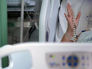 Christians worldwide mark Easter 2021