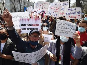 Kyrgyzstan heads to polls for constitutional referendum