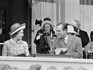 Bahrain Crown Prince sends condolences to UK