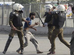 Tehreek-e-Labaik Pakistan (TLP) religious party might be banned for killing two policemen