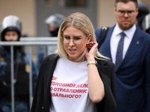 Russia's opposition figure top aide arrested