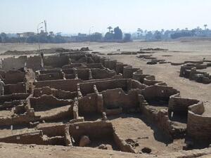 pharaonic city unearthed near Luxor