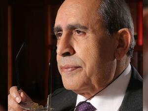 وفاة الشاعر والمفكر الفلسطيني، عز الدين المناصرة 