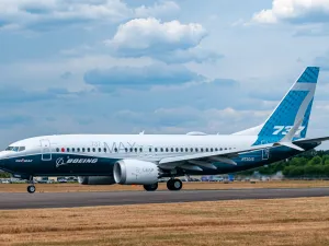 أمريكا تعيد النظر في إجراءات إعادة تشغيل طائرات بوينغ 737 ماكس