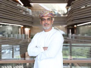 البنك الوطني العُماني يحقق رقماً قياسياً لتحويلات الرواتب الكترونياً في يوم واحد