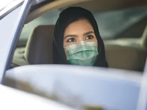 أوبر تقدم خصماً على الرحلات للراغبين بالحصول على لقاح كوفيد_19 في أربع مدن سعودية