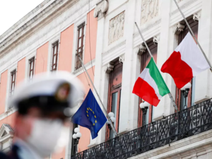 القبض على سبعة إيطاليين هاربين