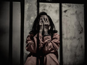 woman in jail for trying to kill her estranged husband's new girlfriend