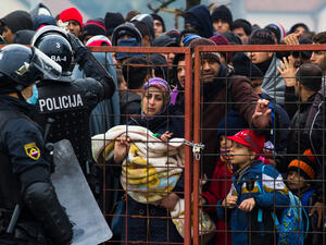 Several thousand refugees