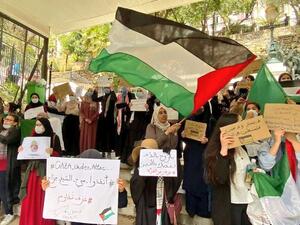 وأدانت الجمعية بأقوى المعاني، الهجمات الإسرائيلية العنيفة والإجرامية ضد المدنيين الفلسطينيين الأبرياء في فلسطين المحتلة،