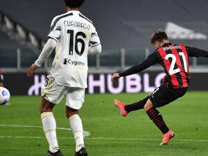 دياز يفتتح التسجيل لميلان