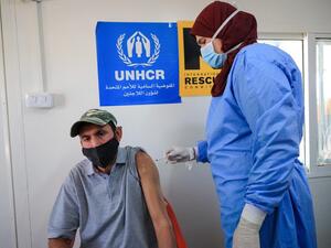 تم تلقيح ثلث اللاجئين المؤهلين للحصول على لقاح كورونا “COVID-19” 