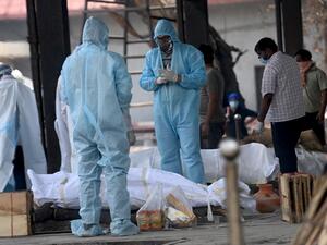 bodies of Covid patients were found in river in India