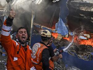 Hamas continue fire rockets after deadliest night of Israeli raids on Gaza