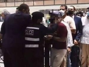 شرطي كويتي يعتدي على وافد