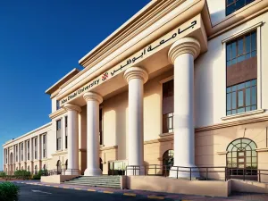 جامعة أبوظبي تخصص أكثر من 50 مليون درهم للمنح الدراسية والمساعدات المالية خلال الجائحة