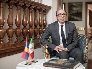 Armenian Foreign Minister quits